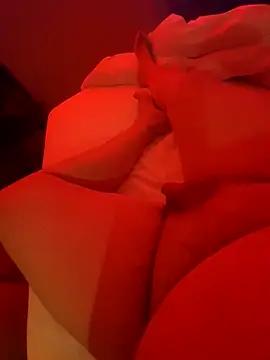 xm0rtix online show from February 18, 2026, 9:55 pm