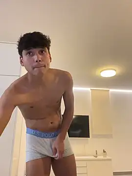 Snapshot of OnlyTyroone chatting on March 23, 2026, 10:58 pm OnlyTyroone online show from March 23, 2026, 10:58 pm