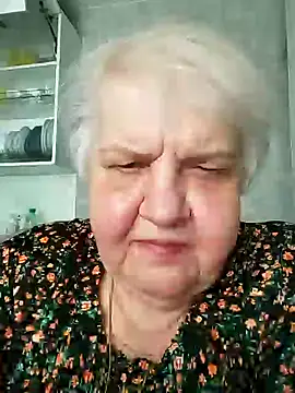 HapinessLovee online show from May 11, 2026, 11:38 am