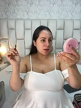 LissaBaker online show from January 8, 2026, 11:29 pm