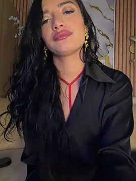Snapshot of AlinaArgii chatting on June 23, 2026, 2:15 pm AlinaArgii online show from June 23, 2026, 2:15 pm