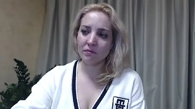 sweetpussy online show from March 5, 2025, 9:15 pm