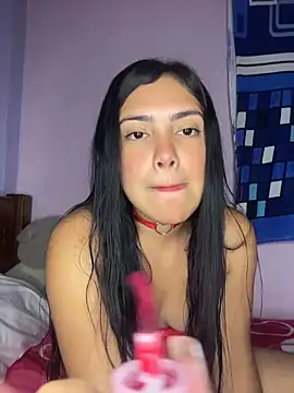  Laurentt  online show from February 18, 2026, 3:24 am