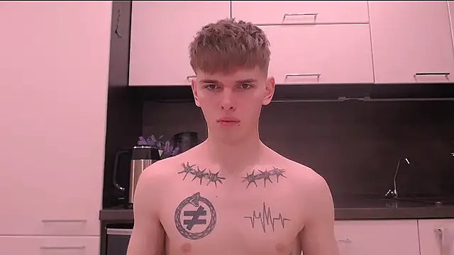 Fredd Xanders online show from March 8, 2026, 6:23 pm