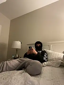 Snapshot of phantom898983 chatting on March 19, 2026, 5:11 am phantom898983 online show from March 19, 2026, 5:11 am