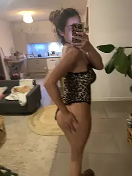 Deborahoff online show from January 31, 2026, 8:51 pm