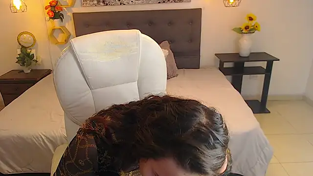 Snapshot of dany_bannany chatting on January 7, 2026, 1:57 pm dany bannany online show from January 7, 2026, 1:57 pm