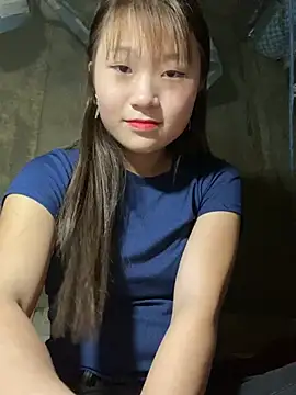 hinata-xx online show from February 7, 2026, 5:11 am