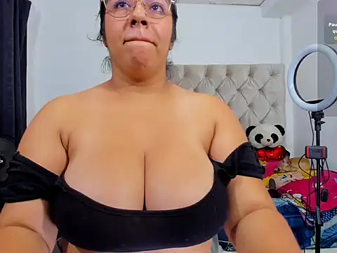 lulu parker online show from March 27, 2026, 3:23 pm