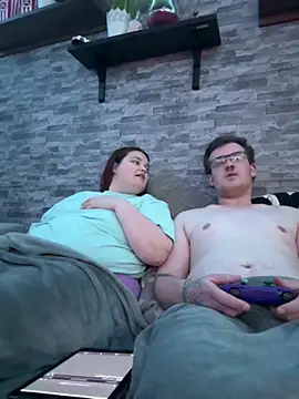 Daddy414Mommy online show from December 22, 2025, 7:00 pm