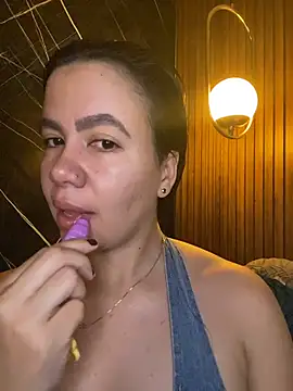 ValentinaEliot online show from April 5, 2026, 12:24 pm