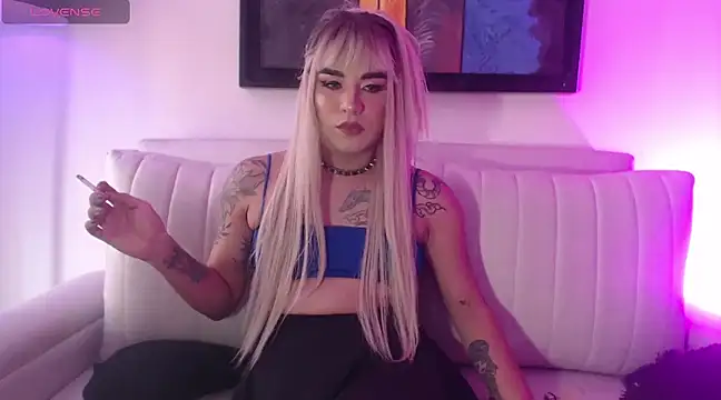 Snapshot of amyboom_hot chatting on February 28, 2025, 9:55 pm amyboom hot online show from February 28, 2025, 9:55 pm