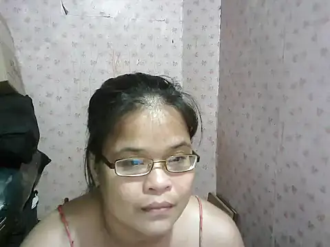 Snapshot of Hotty_babe23 chatting on December 20, 2025, 9:05 am Hotty babe23 online show from December 20, 2025, 9:05 am