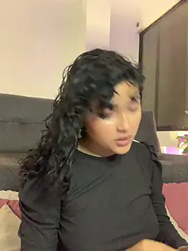 ladulcemary  online show from February 10, 2026, 2:21 pm