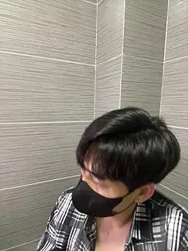 kimze7 online show from March 6, 2026, 3:30 pm