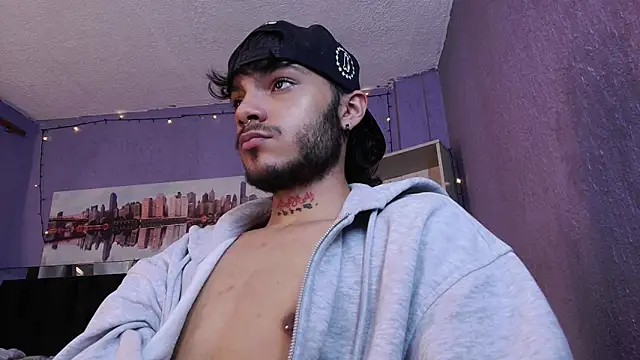 Snapshot of kingdani_hot chatting on December 18, 2025, 3:01 am kingdani hot online show from December 18, 2025, 3:01 am