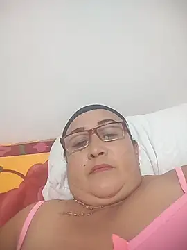 Nini Love  online show from March 6, 2026, 1:57 am