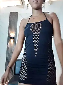 CaramelDesire online show from April 11, 2026, 1:32 am