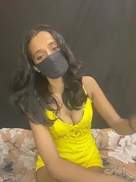 Snapshot of Hottie_kia chatting on August 3, 2026, 7:17 pm Hottie kia online show from August 3, 2026, 7:17 pm