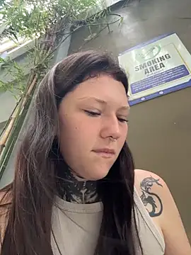 FionaMurr online show from March 24, 2026, 12:15 am