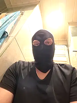 Snapshot of StickyIckyGeckon chatting on March 16, 2026, 5:44 am StickyIckyGeckon online show from March 16, 2026, 5:44 am