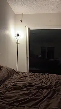 Snapshot of Lenaravenswood chatting on January 17, 2026, 8:19 am Lenaravenswood online show from January 17, 2026, 8:19 am