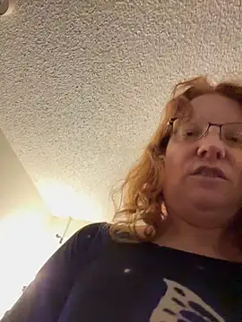 Snapshot of Lenaravenswood chatting on February 10, 2026, 6:50 am Lenaravenswood online show from February 10, 2026, 6:50 am