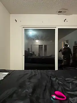 Snapshot of Lenaravenswood chatting on February 22, 2026, 5:30 am Lenaravenswood online show from February 22, 2026, 5:30 am