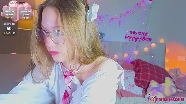 Snapshot of BunnyRin chatting on April 12, 2026, 11:26 am BunnyRin online show from April 12, 2026, 11:26 am