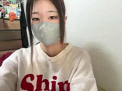 Snapshot of kuromi_chan_oo chatting on February 3, 2026, 12:31 am kuromi chan oo online show from February 3, 2026, 12:31 am