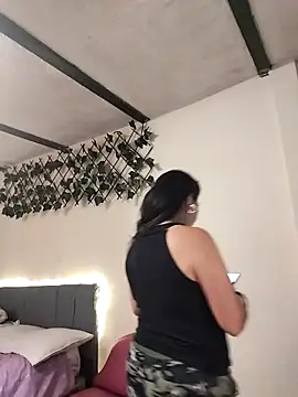 Jacki0128 online show from February 14, 2026, 8:05 pm