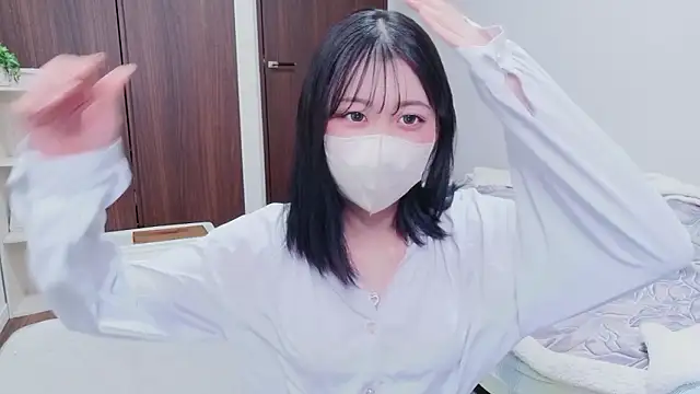 Snapshot of Ms-KARINA chatting on February 10, 2026, 6:06 am Ms-KARINA online show from February 10, 2026, 6:06 am