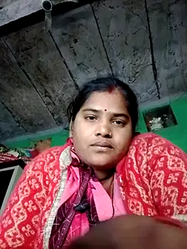 Snapshot of Sk_pinki chatting on December 18, 2025, 4:18 am Sk pinki online show from December 18, 2025, 4:18 am