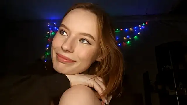 deep eyes online show from December 15, 2025, 1:15 pm