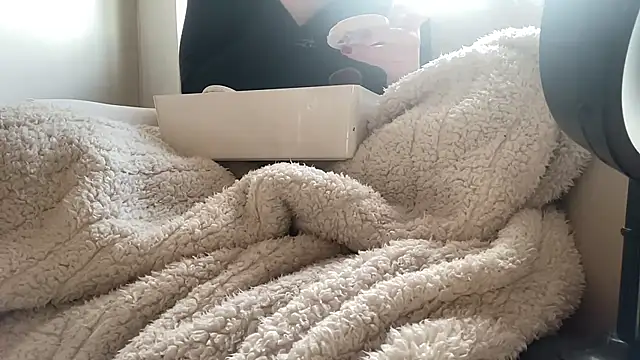 ijustturned18today online show from January 18, 2026, 11:25 am