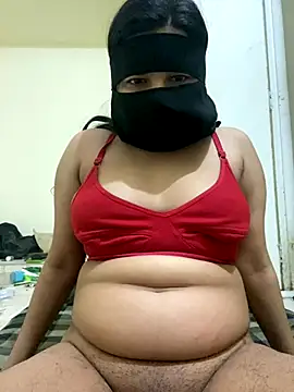 Snapshot of sara___fun chatting on December 21, 2025, 11:56 pm sara fun online show from December 21, 2025, 11:56 pm