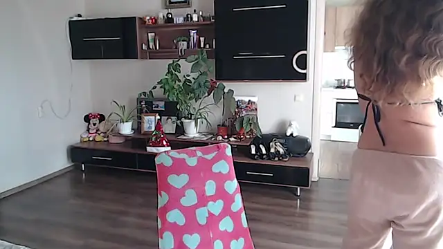 SofiaBoone online show from December 17, 2025, 9:26 am