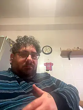 Snapshot of P0rco89 chatting on January 6, 2026, 11:40 pm P0rco89 online show from January 6, 2026, 11:40 pm