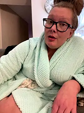 Snapshot of kissmyarch chatting on December 21, 2025, 11:56 pm kissmyarch online show from December 21, 2025, 11:56 pm