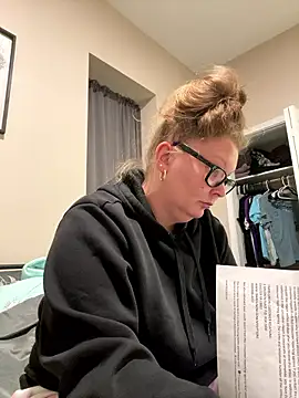 Snapshot of kissmyarch chatting on January 7, 2026, 10:34 pm kissmyarch online show from January 7, 2026, 10:34 pm