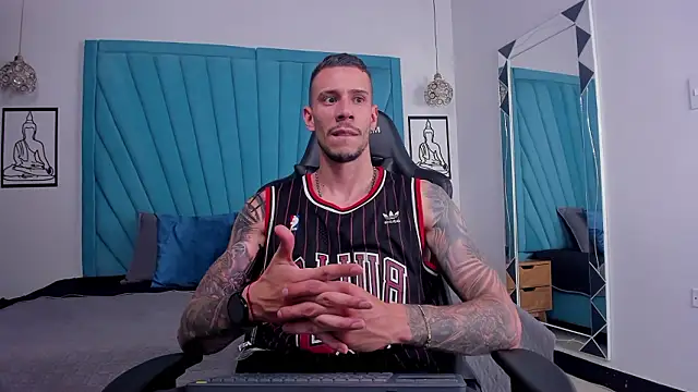 J king   online show from March 11, 2026, 8:26 pm