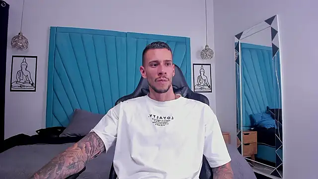 J king   online show from March 15, 2026, 8:59 pm