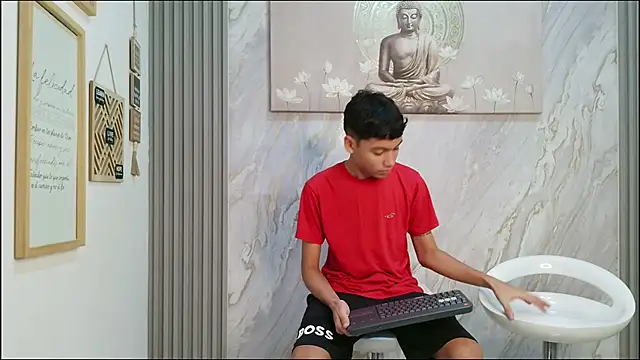 HORNY PRETTY online show from February 11, 2026, 1:16 pm