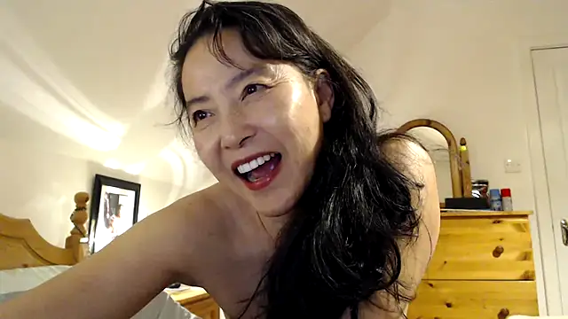 Sexybabe520520 online show from March 12, 2026, 11:00 pm