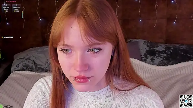 EmmaPratt online show from April 12, 2026, 12:48 am