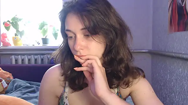Snapshot of Angelik5371 chatting on July 18, 2026, 6:17 am Angelik5371 online show from July 18, 2026, 6:17 am