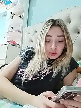 soylulita07 online show from March 3, 2026, 5:08 pm