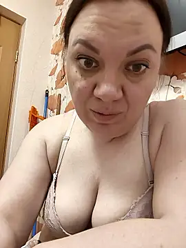 Snapshot of LimonLoveqw chatting on January 13, 2026, 6:13 pm LimonLoveqw online show from January 13, 2026, 6:13 pm