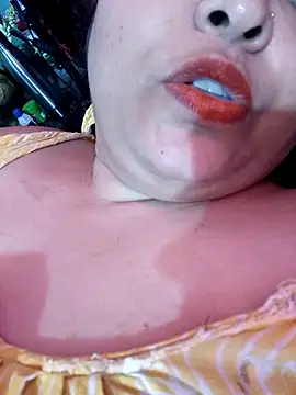 Snapshot of peu8 chatting on February 5, 2026, 6:12 pm peu8 online show from February 5, 2026, 6:12 pm