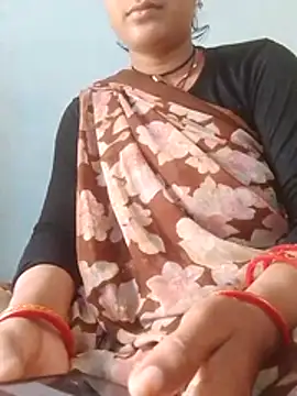 Snapshot of Aaisha_01 chatting on July 13, 2026, 6:38 am Aaisha 01 online show from July 13, 2026, 6:38 am